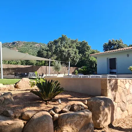 Superbe Arraggio Villa *