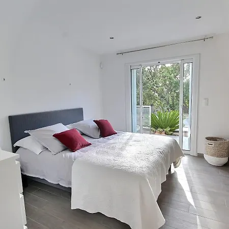 Superbe Arraggio Villa